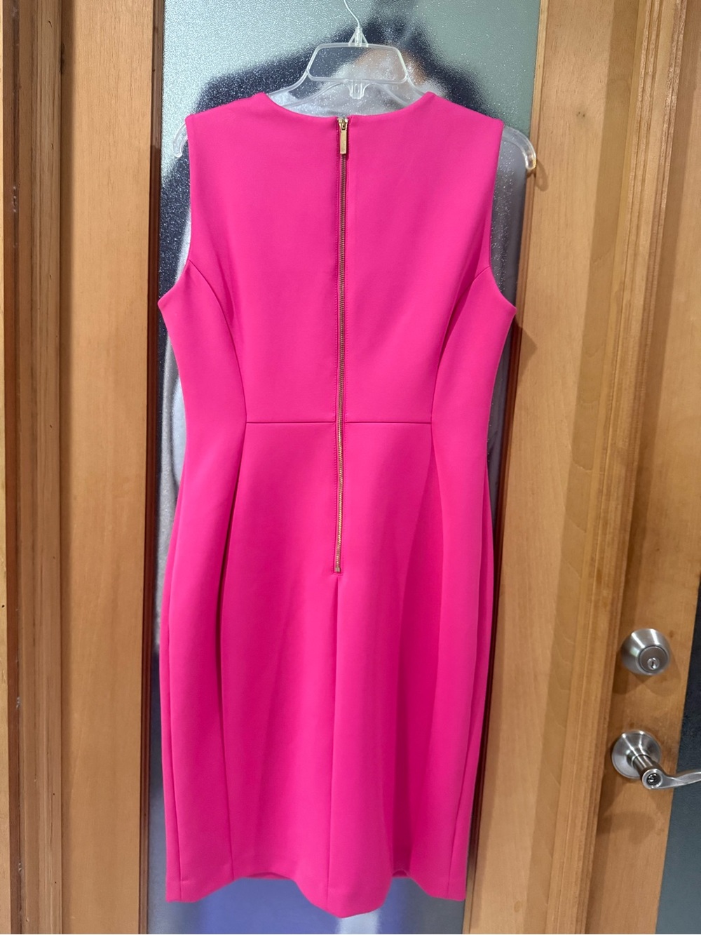 Calvin Klein Sleeveless Hot Fitted Pink Sheath Dress - Size 12 - Picture 2 of 4